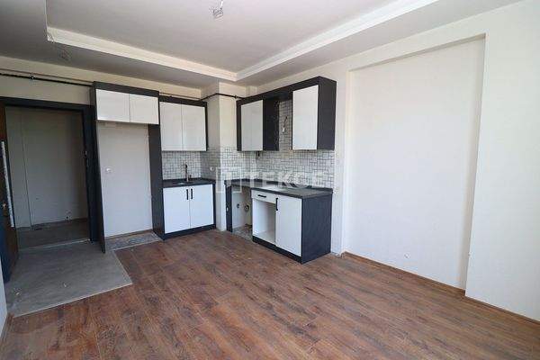 Brand New Affordable Flats in a Stylish Complex in Mersin Tece
