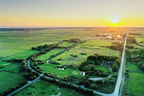 Luftbild Deichgrafenhof Abendstimmung