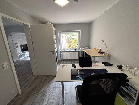 Arbeitsraum / Kinderzimmer OG