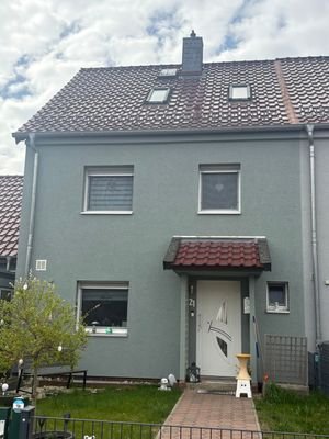 Außenansicht (Straßenseite)