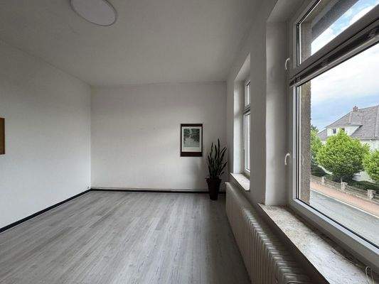 1 OG rechts Zimmer 2