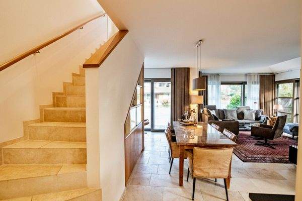 Blick ins Wohnzimmer