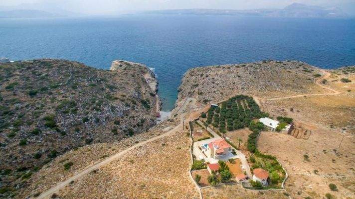 Kreta, Kokkino Chorio: Villa mit spektakulärem Blick auf das Meer und den Sonnenuntergang zu verkaufen