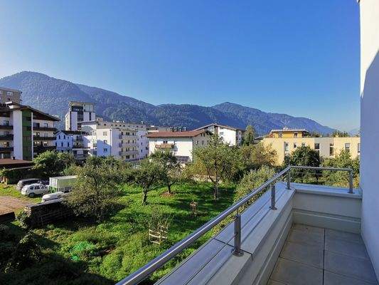 rückseitige Terrassen