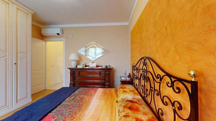 NA-072-10-Villetta-Bifamiliare-con-giardino-e-gara