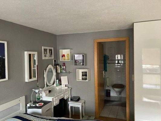 Schlafen mit Duschbad