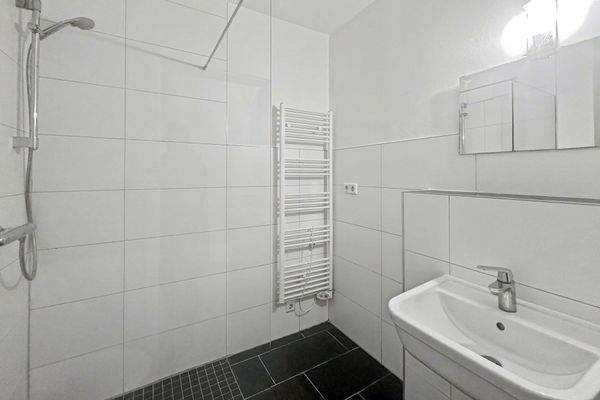 Waschmaschinen-Anschluss Bad