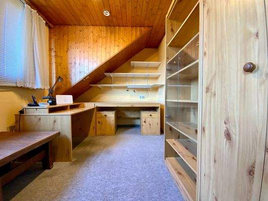 Schlafzimmer Büro DG