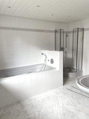 1. OG Badezimmer 