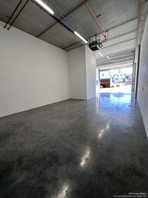 Lagerhalle 