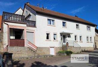 Außenansicht Straßenseite.jpg