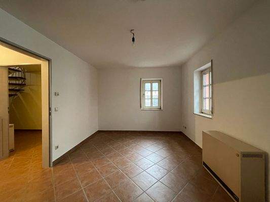 Schlaf- und Arbeitsraum (EG).JPG