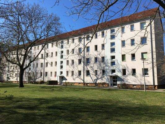 Gesamtansicht Straßenfassade