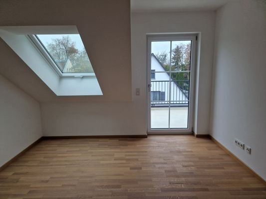 Schlafzimmer Zugang zu Balkon Nr. 2