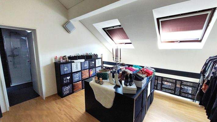 Teilansicht Galerie.jpg