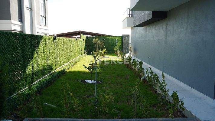 Apartments with Shared Social Activities and Pool in Alanya