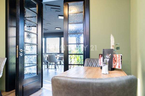 weitere Sitzmöglichkeiten