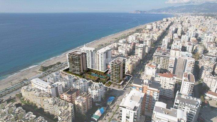Seafront Real Estate with Views in a Complex in Alanya