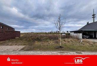 Baugrundstück mit Zufahrt