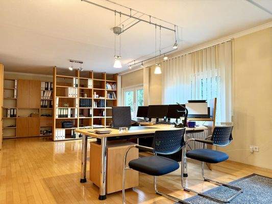 Wohn- und Esszimmer im 1. Obergeschoss