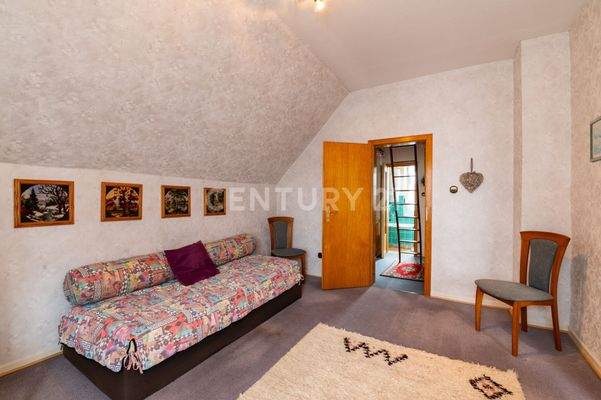 DG Kinderzimmer oder Ankleide