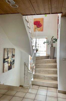 Treppe zum OG