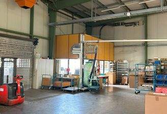 WE_BÜro Halle 2.JPG