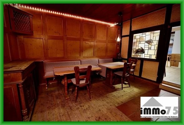 Kaminzimmer