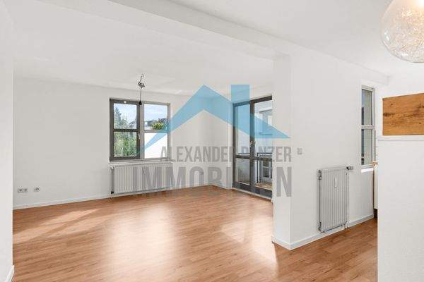 Wohn/-Essbreich 1.OG links