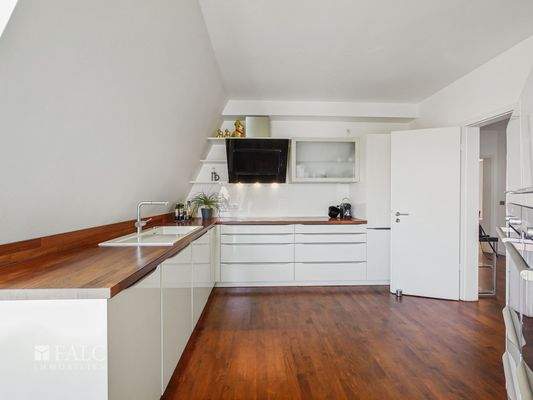 große Küche (2.OG)