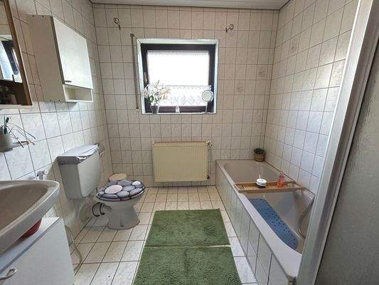 Badezimmer EG