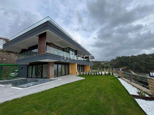Elegant Villas with Private Pools in Alanya İncekum