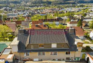 Haus und Umgebung