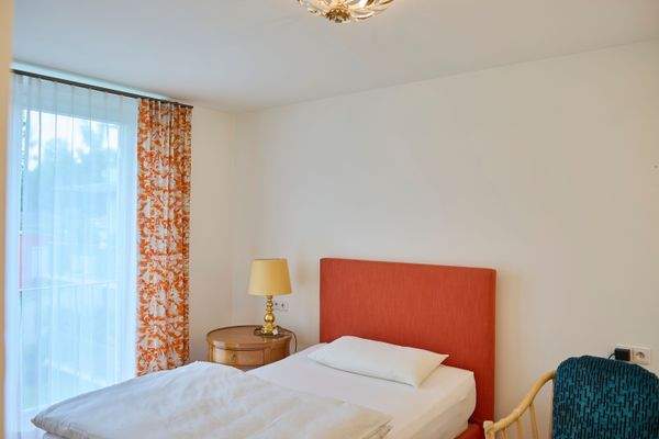 Schlafzimmer Ansicht 1