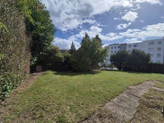 Garten hinter dem Haus