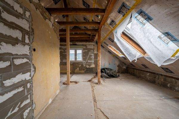 Wohnung Dachgeschoss