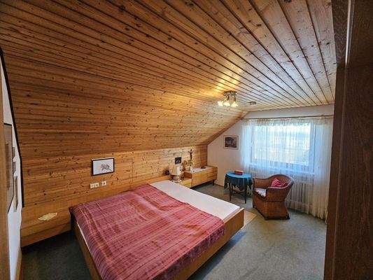 Elternschlafzimmer 1. OG