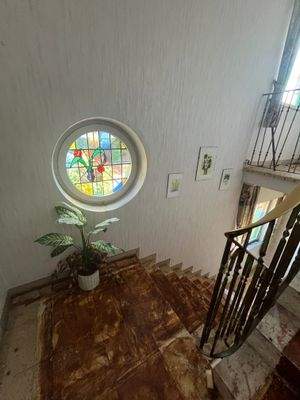 Treppenhaus - Bullauge.JPG