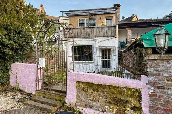 Preiswerte Fläche für Büro, Studio oder Atelier