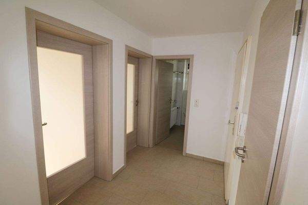 .. vollständig renoviert !