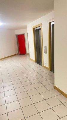 Treppenhaus 12. Etage.jpg