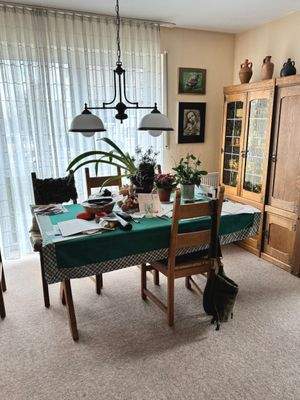 Essbereich mit Fensterfront