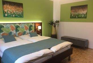 Schlafzimmer 1: Doppelbett