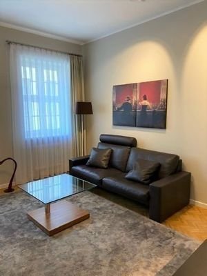 Wohnzimmer (unmöbliert)