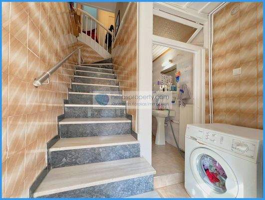 d41e4171dec843fe99e58885a66bdad8-original