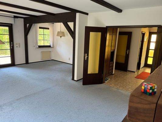 Blick zum Flur von Wohnzimmer