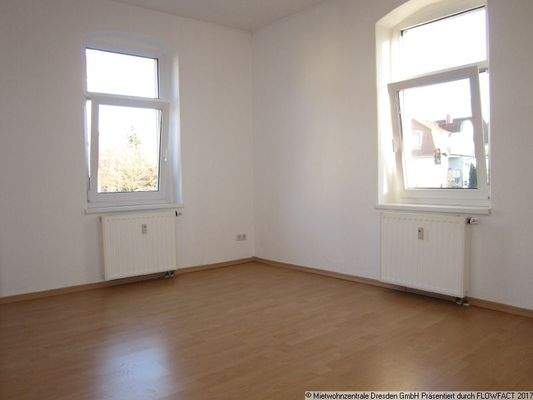 Wohnzimmer - Preishit in Uni-Nähe!