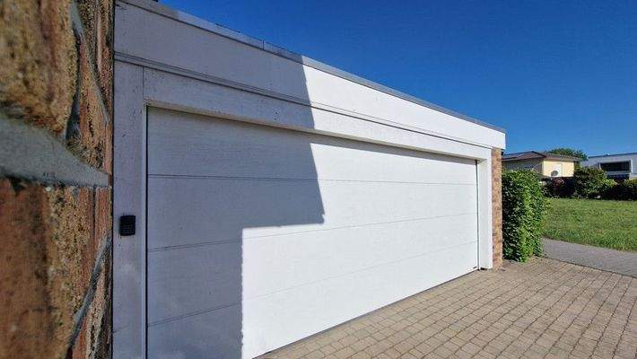 V1599 Doppelgarage