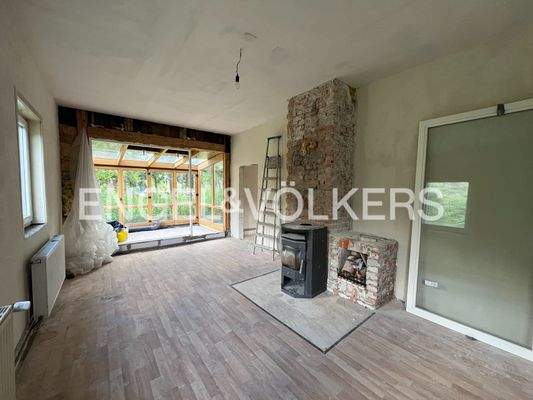 EV - Wohnzimmer & Wintergarten im EG