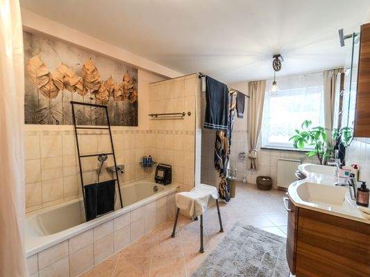 Bad Reihenendhaus EG Wohnung